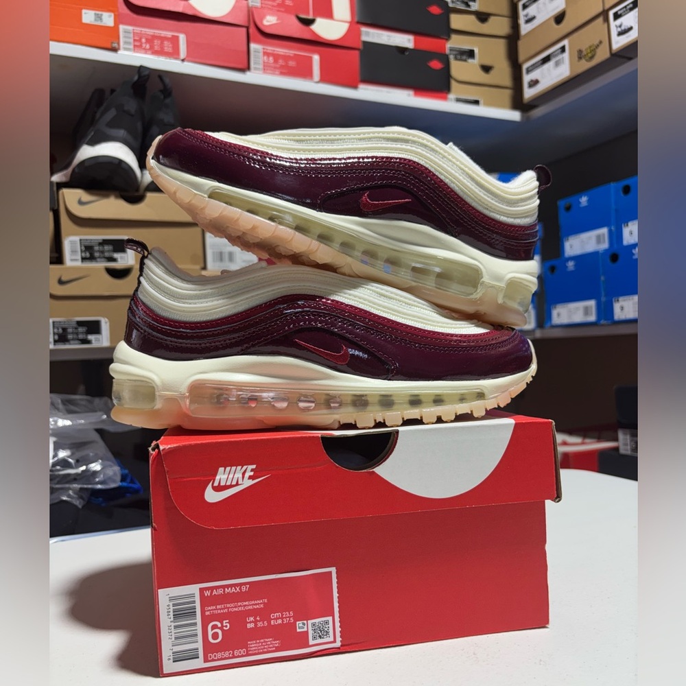 Women’s Nike Air Max 97